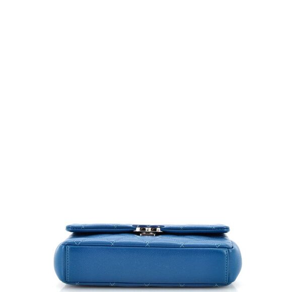 Chanel My Everything Flap Bag Quilted Caviar Small Blue - Picture 4 of 8